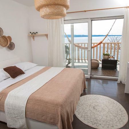 Отель Super Horizont -Free Parking And Jaccuzzi Стобрек Экстерьер фото