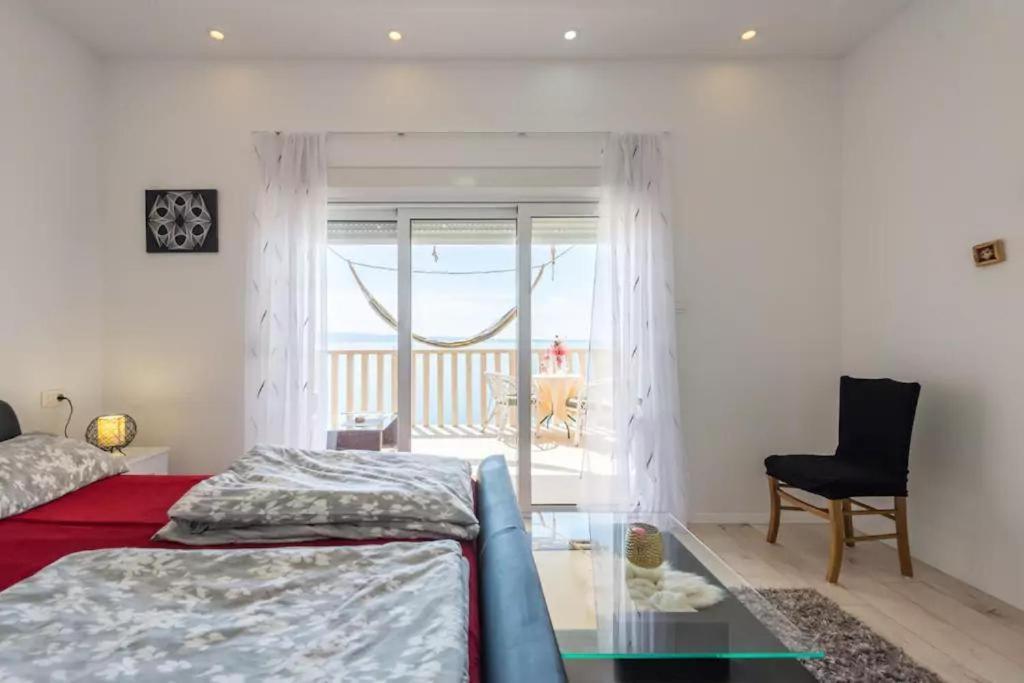 Отель Super Horizont -Free Parking And Jaccuzzi Стобрек Экстерьер фото
